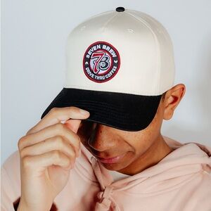 7 Brew hat cap sew in White Black Logo ☕️
